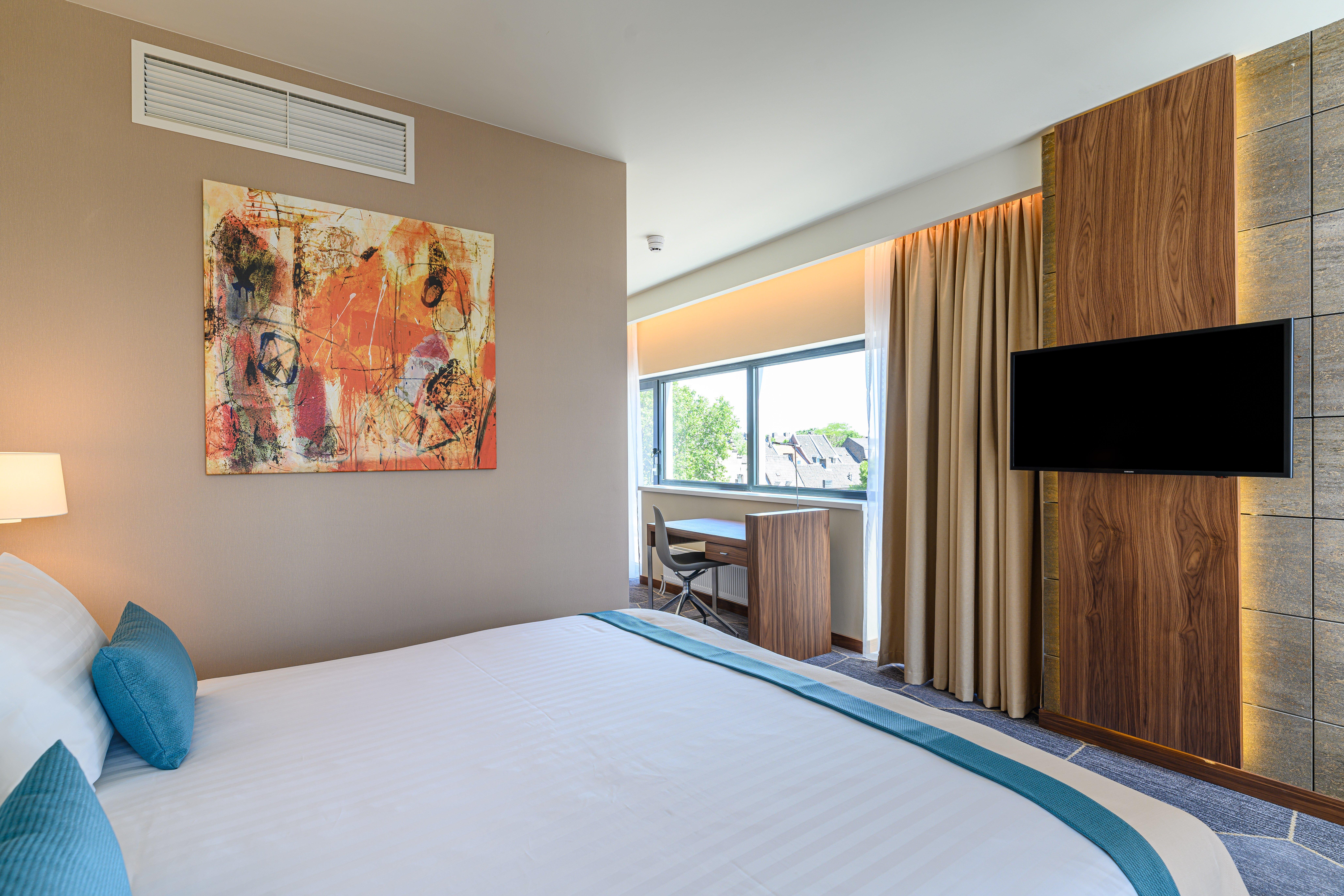 Crowne Plaza Maastricht By Ihg Hotel Екстериор снимка