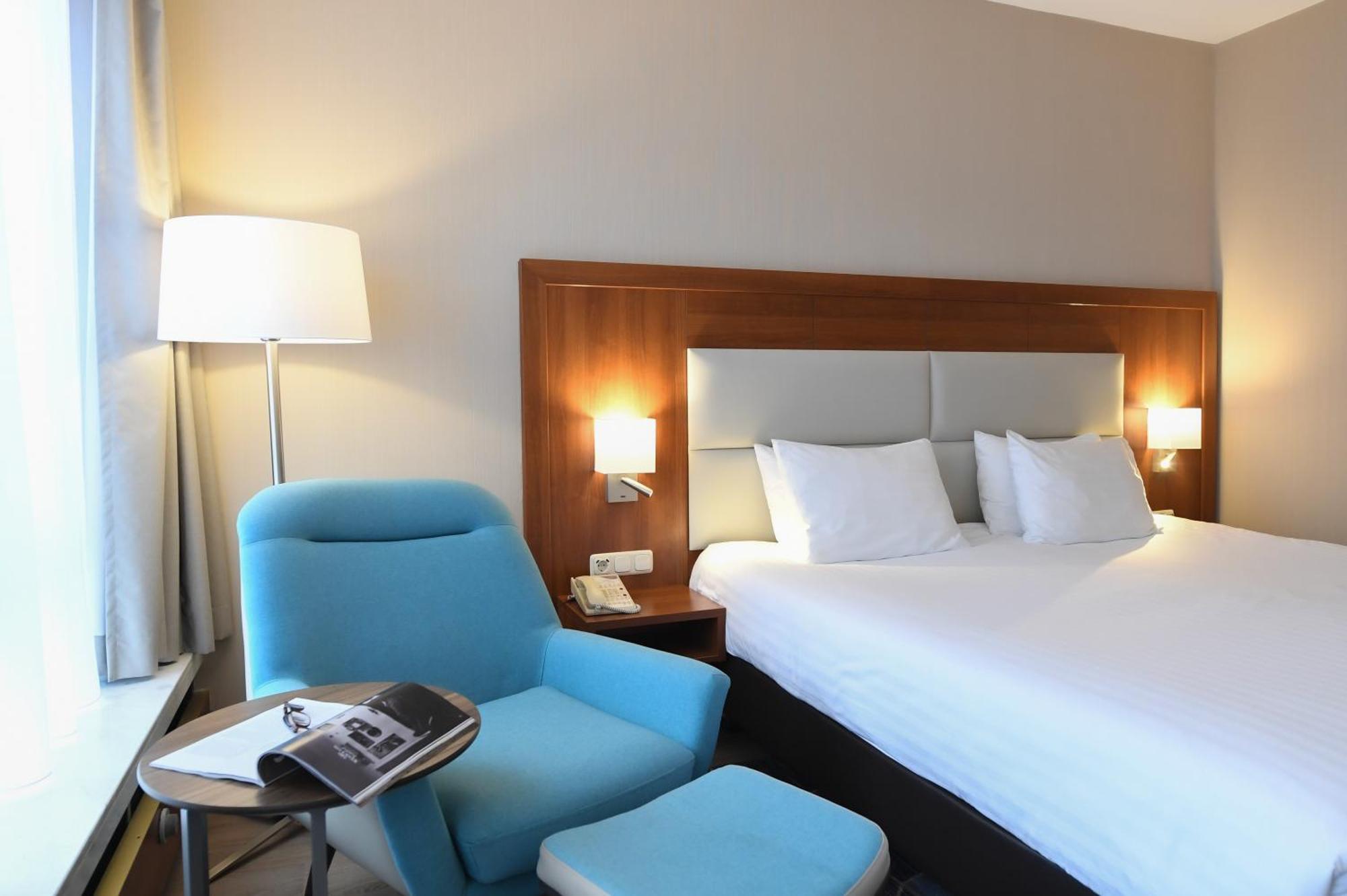 Crowne Plaza Maastricht By Ihg Hotel Екстериор снимка