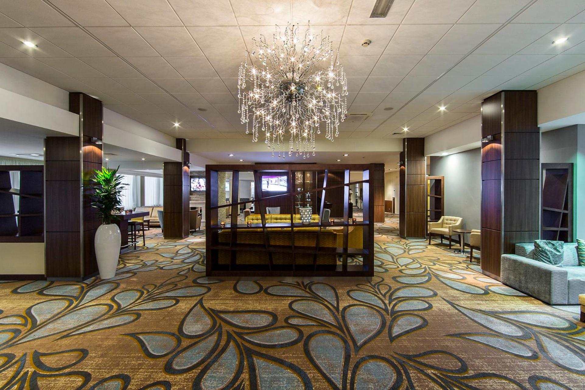Crowne Plaza Maastricht By Ihg Hotel Екстериор снимка