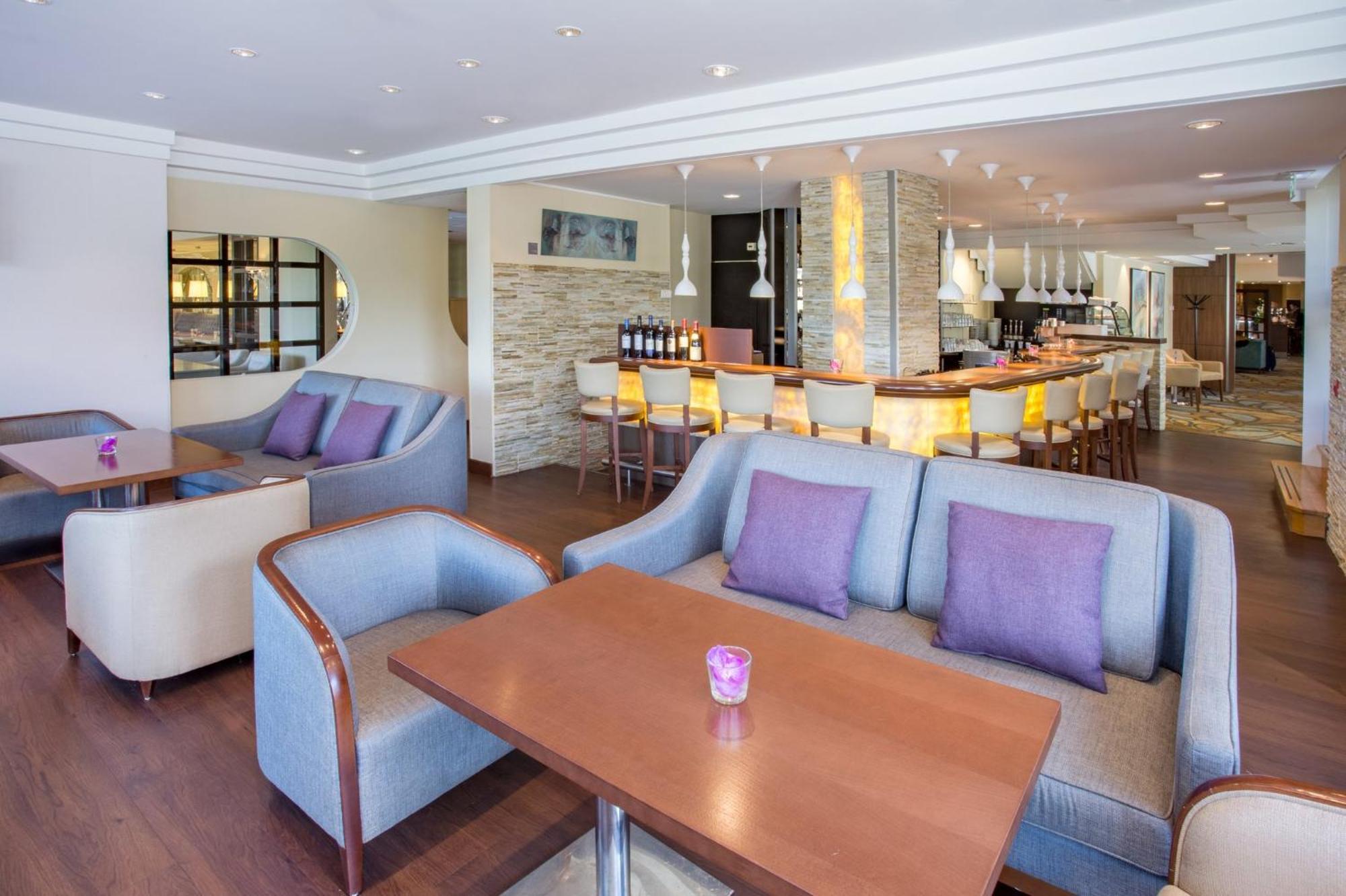 Crowne Plaza Maastricht By Ihg Hotel Екстериор снимка